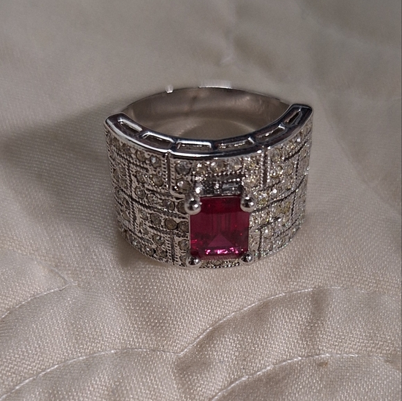 NADRI Silver and Red Colored Ring - Picture 3 of 3